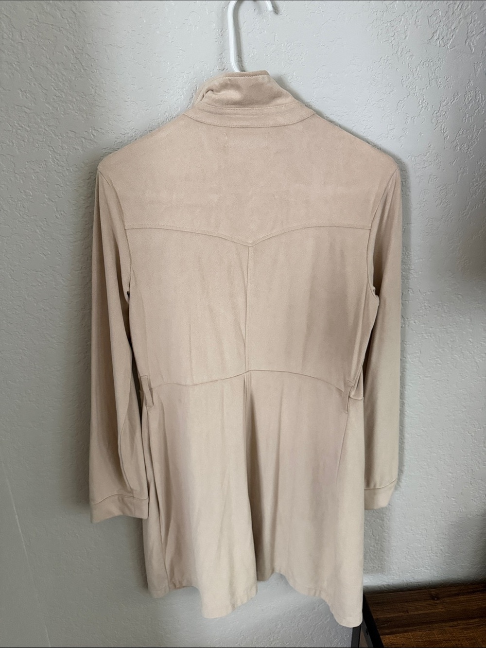 Bershka Women's Light Beige Teddy Jacket with Snap Front - Picture 4 of 4